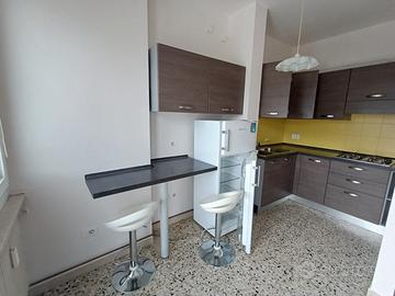 Rovereto, appartamento piano alto due camere