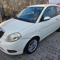lancia ypsilon ecochic 1.4 benzina gpl anno 2009 