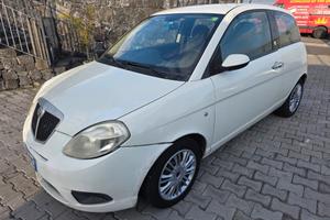 lancia ypsilon ecochic 1.4 benzina gpl anno 2009 