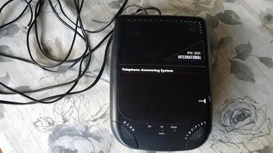 Segreteria telefonica con microcassetta