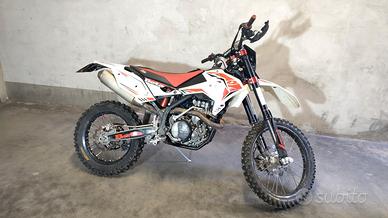 moto enduro Beta 520