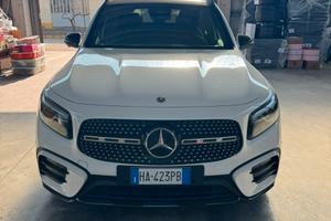 Mercedes GLB