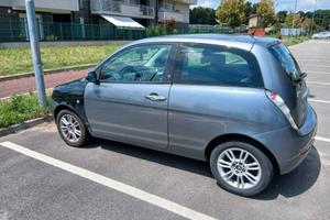 Lancia Y 3 porte buono stato