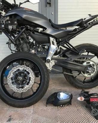 Yamaha mt 07 2015 ricambi usati mt 07 km 255