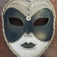 Maschera carnevale fatta a mano,arte veneziana.