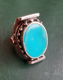 Anello etnico vintage in argento