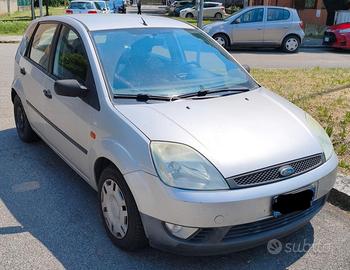 FORD FIESTA 1.2 75CV 5P EURO 4 - 2004 - €1.200 - M
