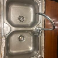 doppio  lavabo cucina con miscelatore marca Franke