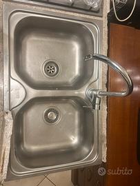 doppio  lavabo cucina con miscelatore marca Franke