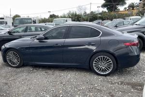 Alfa Romeo Giulia 2.2 Tdi Super - Garanzia 12 mesi