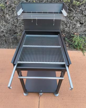 barbecue a legna o carbonella 