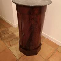 comodino colonna mogano di cuba 800