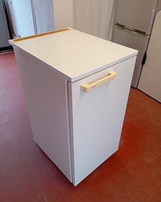 Mini frigo con ghiacciaia