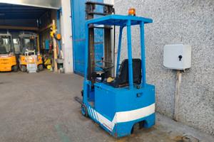 Carrello elevatore muletto mariotti