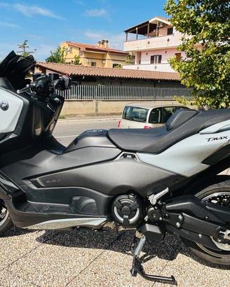 YAMAHA T-Max 560 TECH MAX TUTTO INCLUSO ANCHE PA