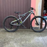 Veneo bicicletta Rockrider ST900s