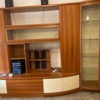 Parete attrezzata salotto con vetrina indipendente