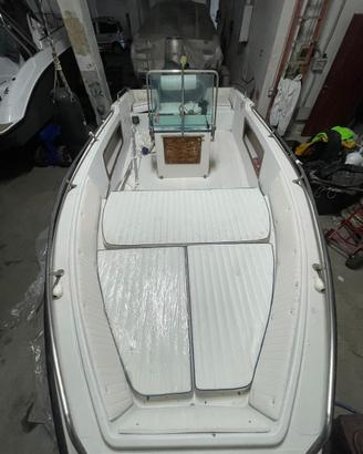Barca 6 metri motore 100 cv  Yamaha