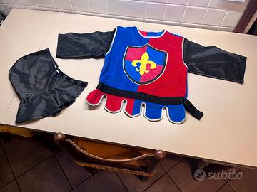 CARNEVALE: VESTITO DA CAVALIERE (6-7 ANNI)