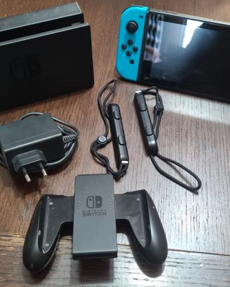 Console Nintendo Switch Blu e Rossa completa 