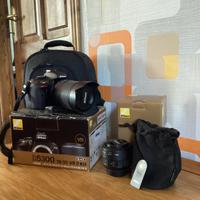 Reflex Nikon d5300 con lenti e accessori
