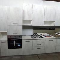 Cucina adattabile NUOVA di fine serie!!