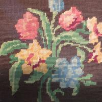 Poggiapiedi antico a dondolo.