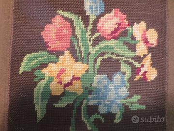 Poggiapiedi antico a dondolo.