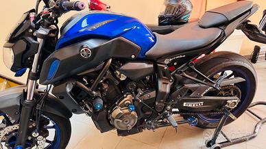 Yamaha mt07