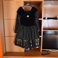 Abito da ballo con tulle di sotto