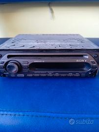 autoradio Sony cdx-gt 200