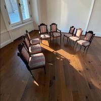 Set di mobili antichi composto da 2 poltrone e 6 s