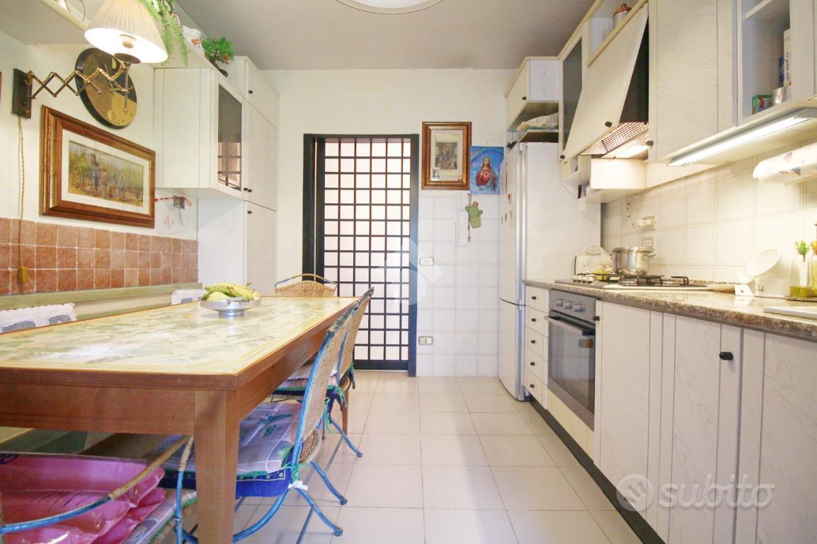 Appartamento – Prato, Le Badie - Altro