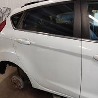 Porta posteriore dx FORD FIESTA del 2010