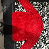 maglione rosso Divided