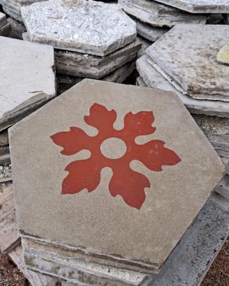 Cementine esagonali e decorate (non spedisco)