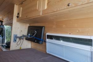 Furgone H2L3 Daily 2,8 tdi del 2003 CAMPERIZZATO