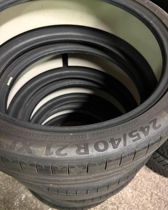 245/40 R21 100Y