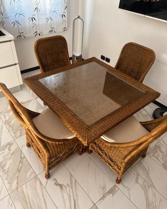 Tavolo da Pranzo in Rattan intrecciato+ 4 Sedie