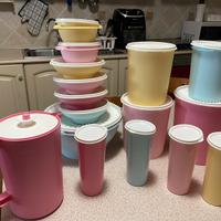 Set tupperware