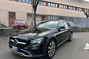 MERCEDES-BENZ E 220 d S.W. 4Matic Auto Premium A