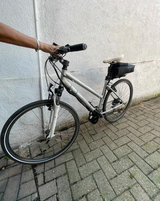 Ebike artigianale con motore sbloccato donna