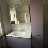 Mobile bagno completo con lavabo e colonna