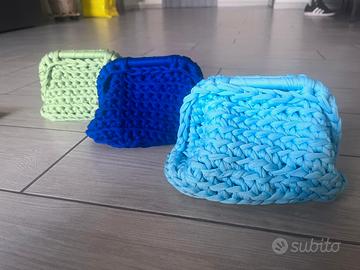 Tre Clutch bags colorate 