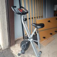 In forma con la ciclette (Cyclette)