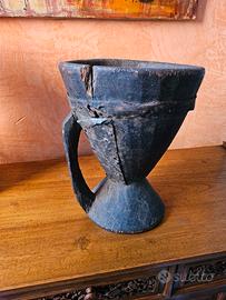 Antico mortaio africano