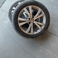 Cerchi originali e Gomme Alfa Romeo Giulietta 16" 