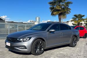 Volkswagen Passat 2.0 TDI DSG Executive FINANZIABI