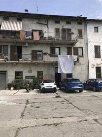 Immobile in asta di 231 m² con 3 locali a Trevigli