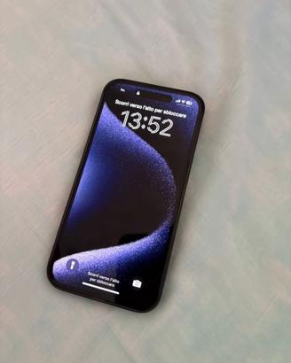 iPhone 15